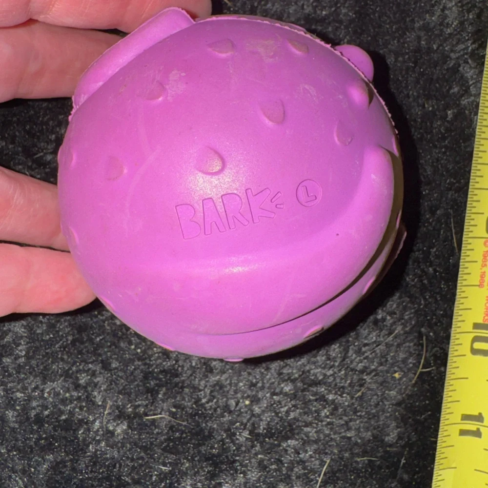 Bark Box Super Chewer L Dog Toy CHUCKY CHUPACABRA RUBBER SQUEAKER BALL new